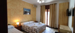 Отель B&B The Caponi Bros  Mestre
